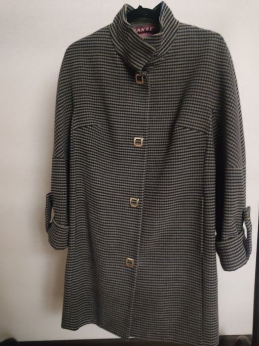 Пальто жіноче, демісезонне