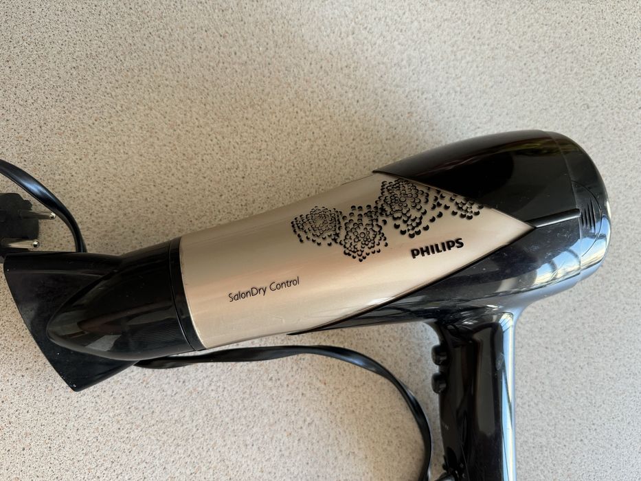 Фен Philips HP-8294/00