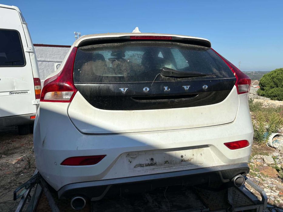 CARRO PARA PECAS VOLVO V40 R
