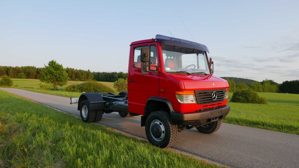 Mercedes VARIO 4X4 614 UNIMOG rama KIPER zwyżka HDS Hak KamperWywrotka