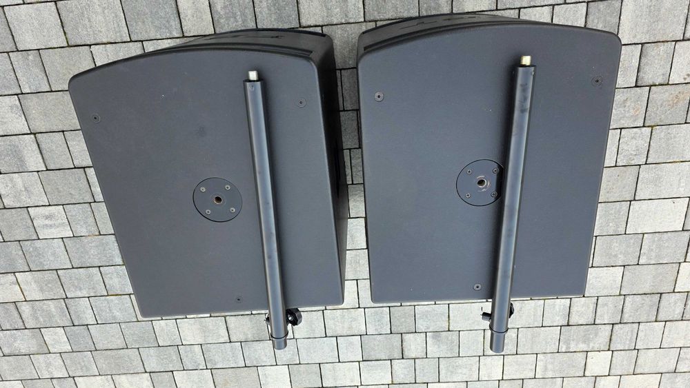 Sprzedam subwoofer aktywny FBT HiMaxx 100SA 2 szt.+ sztyce + pokrowce