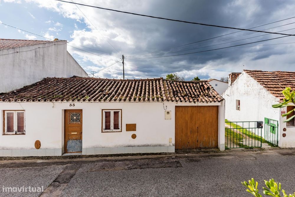 Moradia Em Ruina | Bemposta | Abrantes | Para Remodelação Total