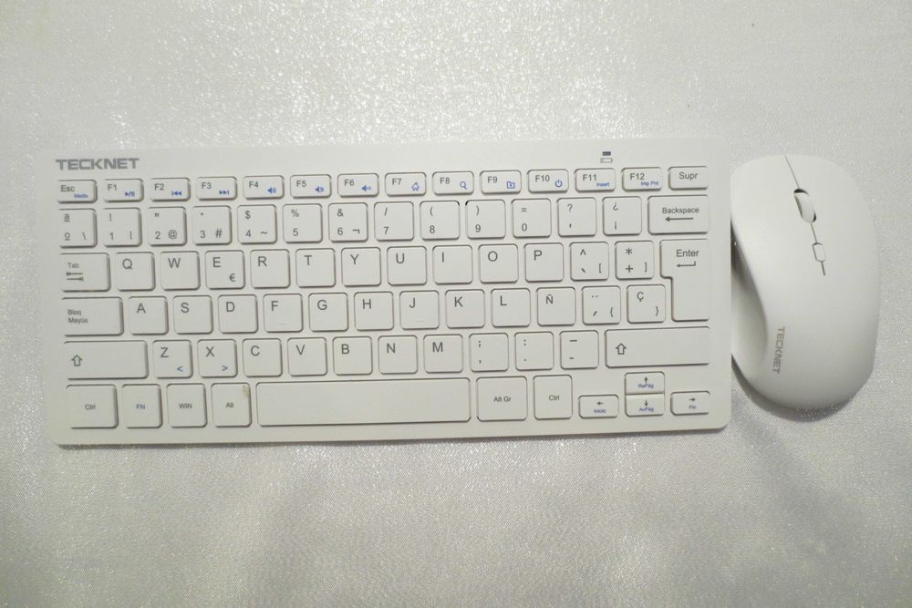 Mini bezprzewodowa klawiatura i mysz, ergonomiczna ultra cienka