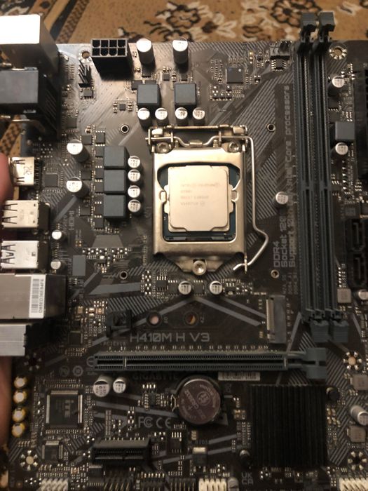 Материнська плата і процесор