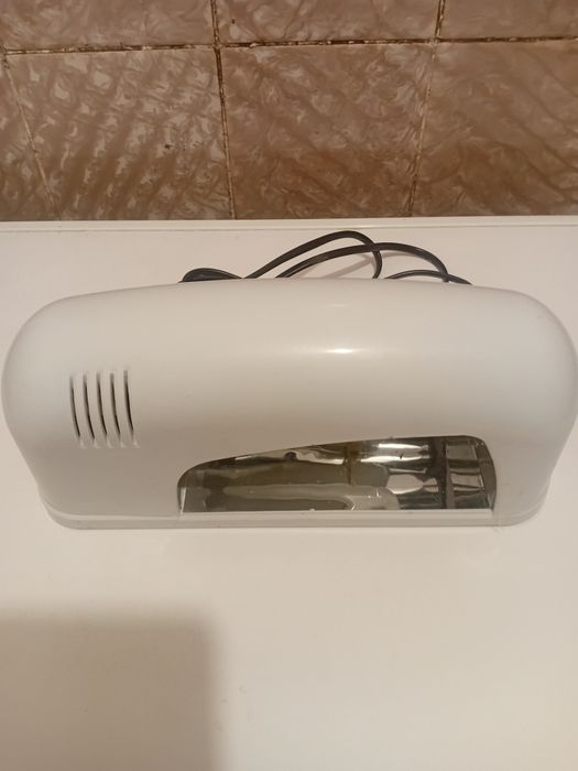 Лампа для сушки  гель лака  УФ