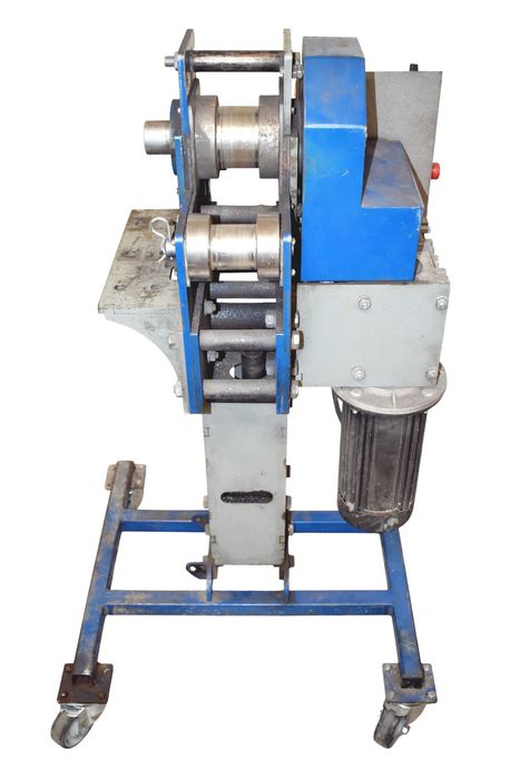Mechaniczna walcarka / skręcarka / giętarka tralki 4W1 model TRB-150A