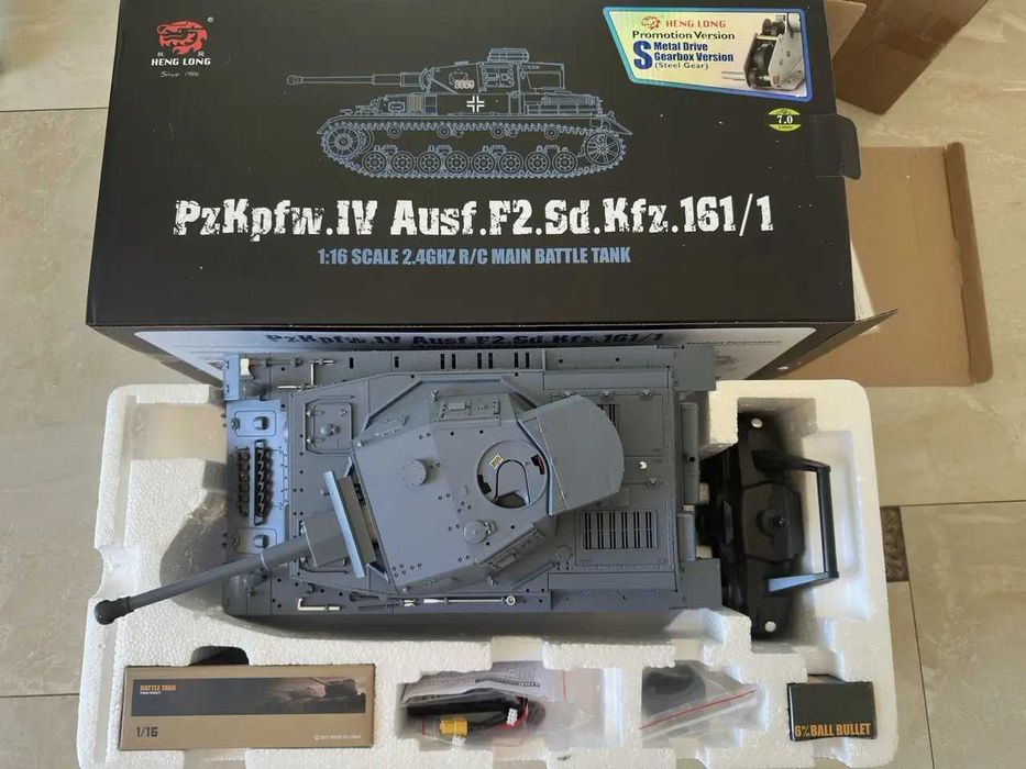 Танк Heng Long 3859-UPG Panzerkampfwagen IV Ausf F2 SD KFZ  1:16 2.4G