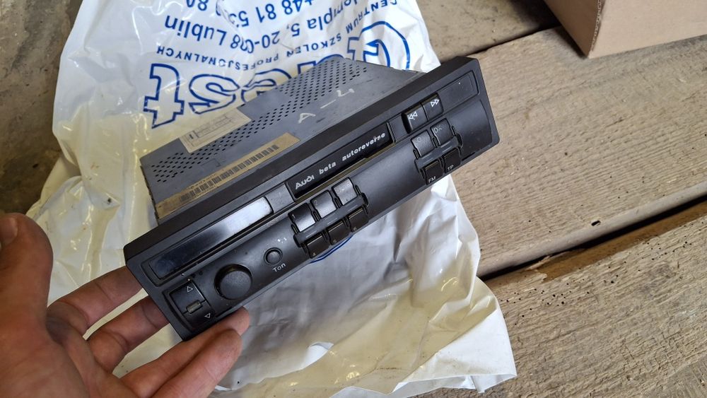 Radio Audi Beta.