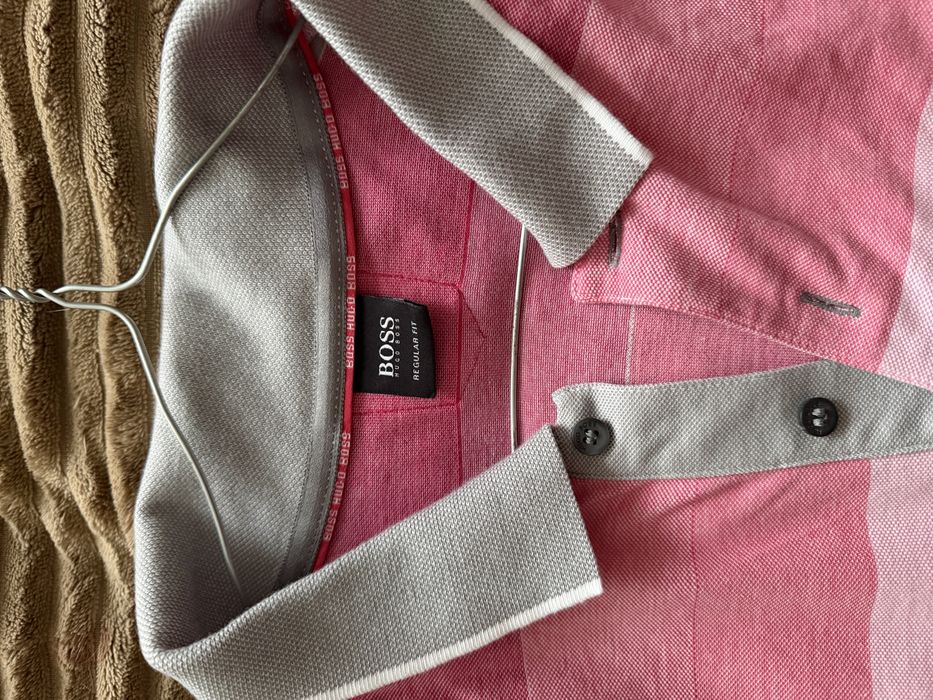 Продам футболку поло BOSS