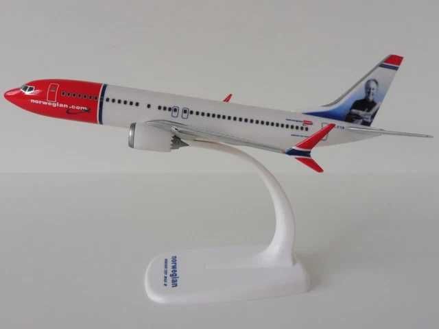 Avião de coleção HERPA -  NORWEGIAN Boeing 737 Max8  " Freddie Laker "