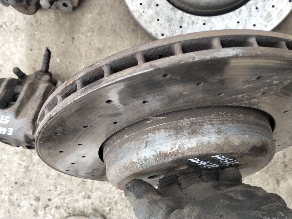 Комплект гальм, супорта, BMW e60 e61 535d 550i