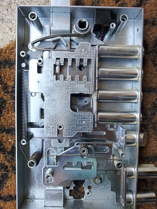 Serwis Drzwi Dierre Pogotowie Zamkowe