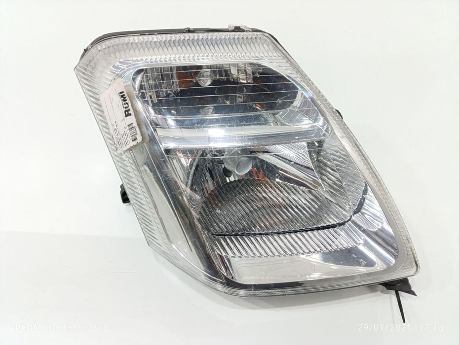 Farol Direito Citroen C2