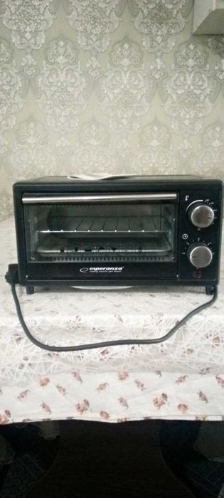 Продам мини духовку esperanza