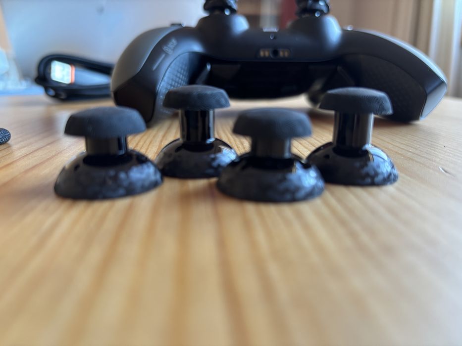 SCUF Reflex FPS PS5/PC sem fios, pouco uso, estojo e extras