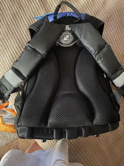 Рюкзак в школу для хлопчиків