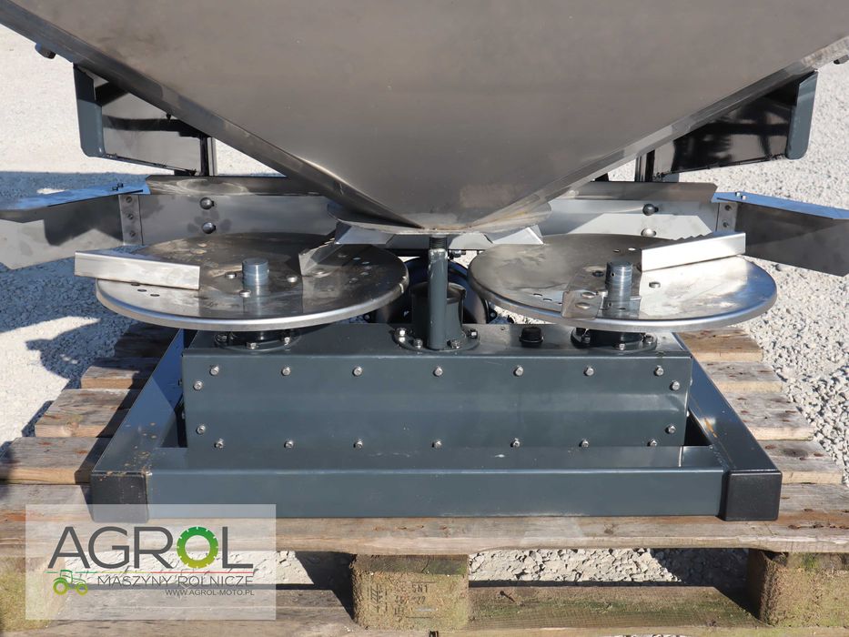 Rozsiewacz nawozu RS 600 l Langren kwasówka nierdzewka Strumyk Za-m