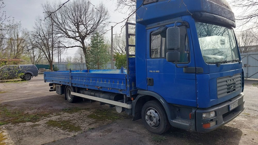 Автомобіль MAN TGL