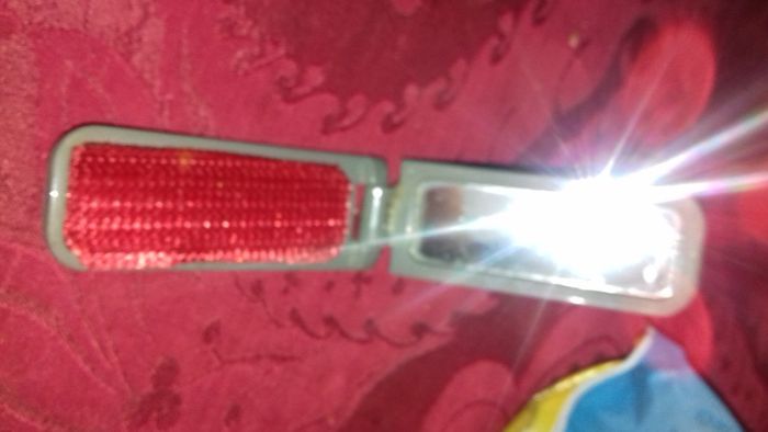 Sounds of My Mother: Pieces Return Now to the Light of Memory – Since 2 EUR.64286189918978120