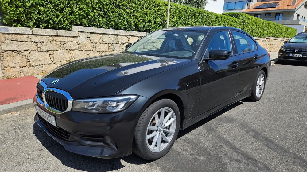 BMW 330 e Auto