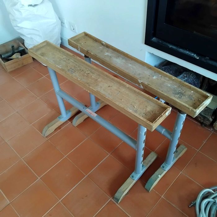 Cavalete de estofador com altura ajustável