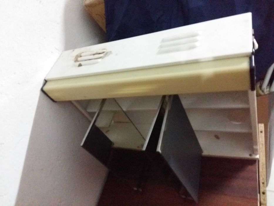 Armário - Quarto de Banho (WC)