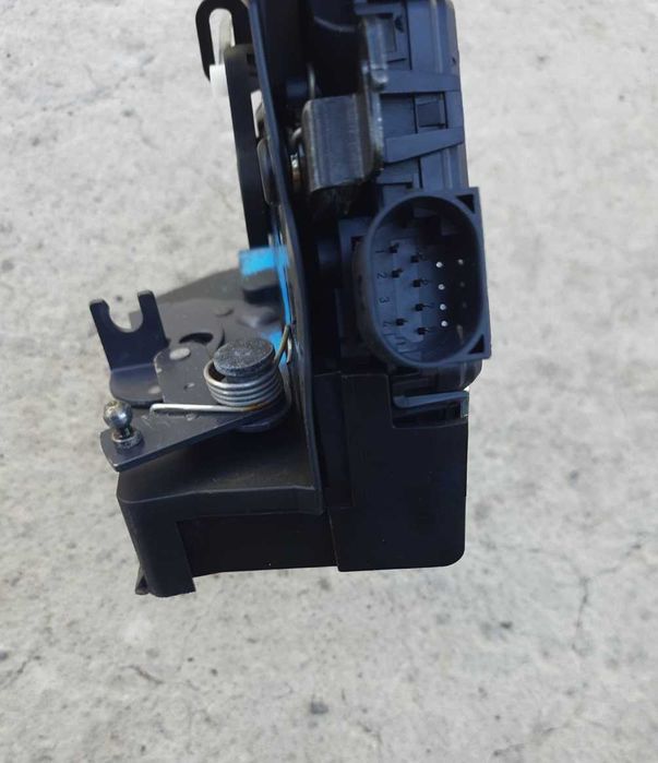 Замок двери BMW x5e53