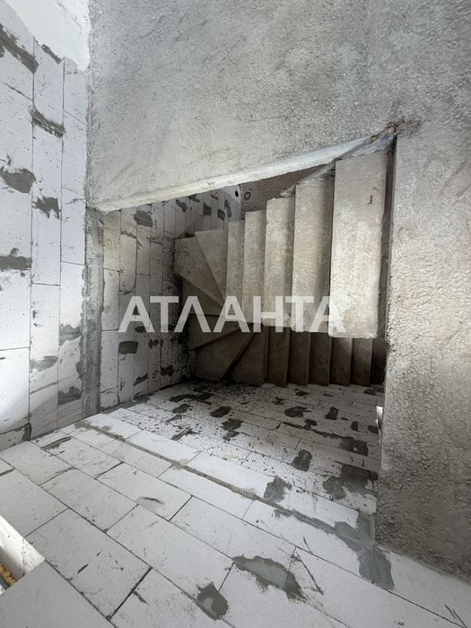 Таунхаус, у якому можна створити дім своєї мрії.