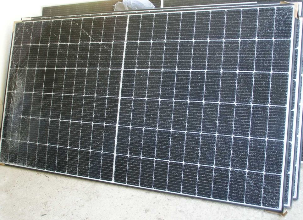 Moduł fotowoltaiczny panel słoneczny USZKODZONY zbity