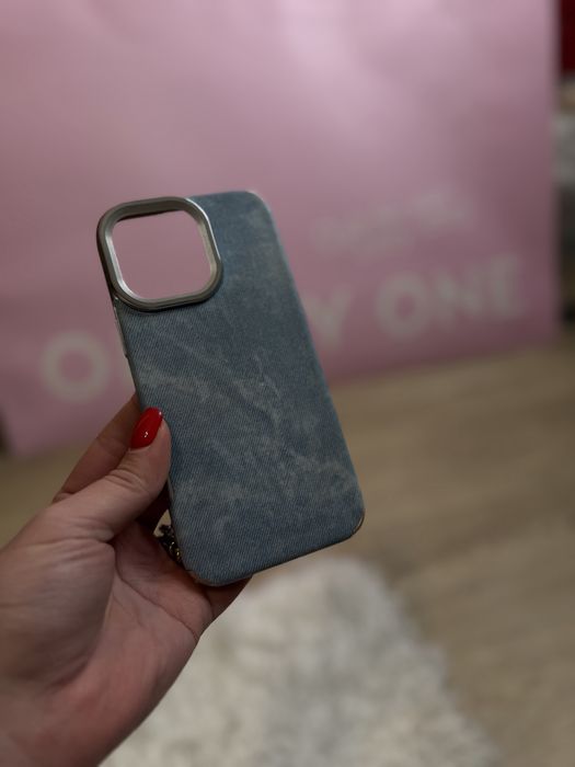 Чохли на 16 про макс