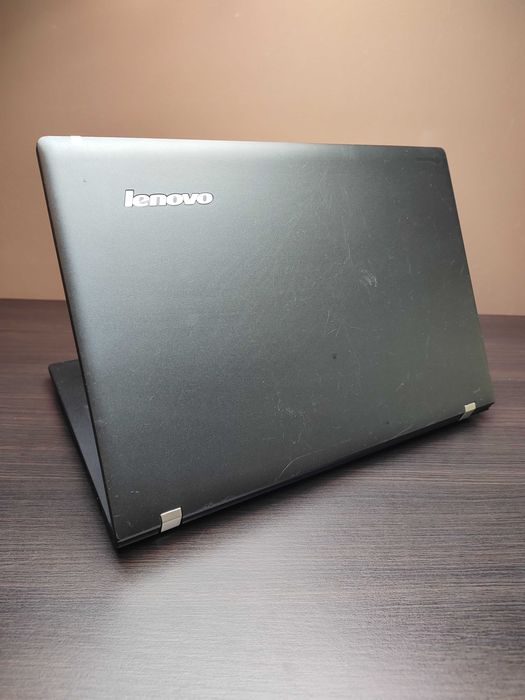 SMUKŁY LAPTOP | Lenovo E31-80 | i3-6006U | 8GB RAM | 128SSD | Win11