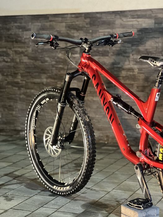 Canyon spectral al 6 M