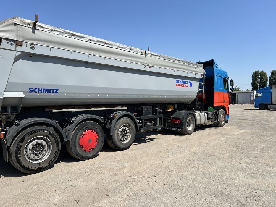 DAF XF 105 2013 рік причеп самоскид Schmitz 2017 рік