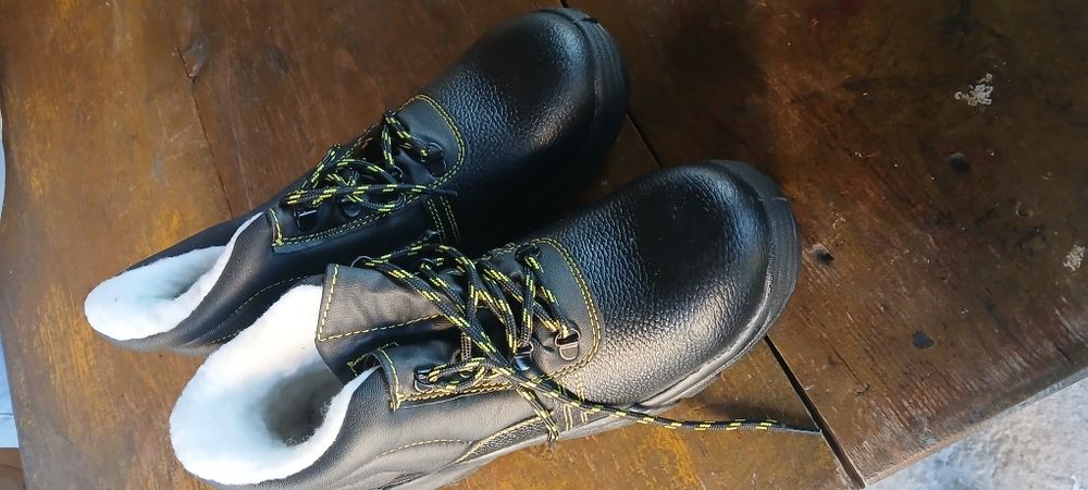 Buty ochronne NOWE REIS