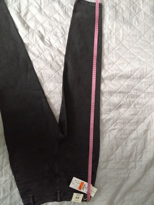 Spodnie jeansowe mom fit rozm 32 house