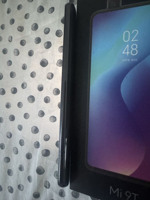 Xiaomi mi 9t 6/64 гарний стан