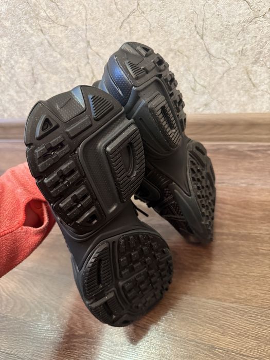 Кросівки Nike V2K run black оригінал