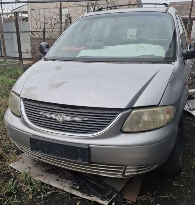 Chrysler Voyager Продам по запчастинами  не дорого