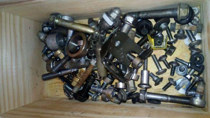 Buzina e outras peças para Honda CBR 900 RR 2002