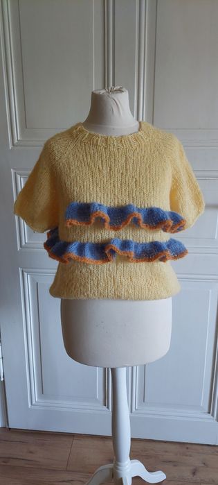 sweterek chmurka alpaka jedwab rękawy krótkie handmade