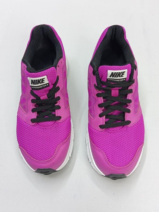 Жіночі кросівки nike