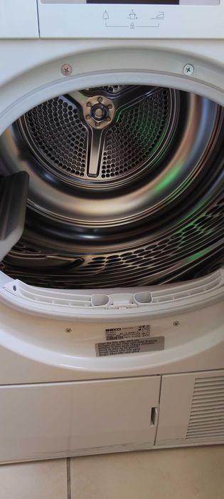 Máquina de secar roupa Beko