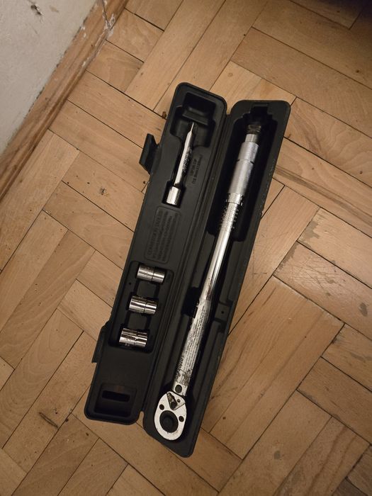 Klucz dynamometryczny