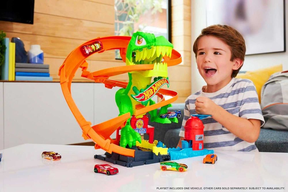 Новий набір Hot Wheels City Track T-Rex. Хот Вілс Трек Ті - Рекс