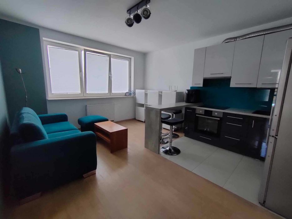 Okazja taniej ! Osiedle Złoty trójkąt centrum Apartament 2-pokoje 300m do SKM 35m2 taras internet i tv wolne bez prowizji bezpośrednio!