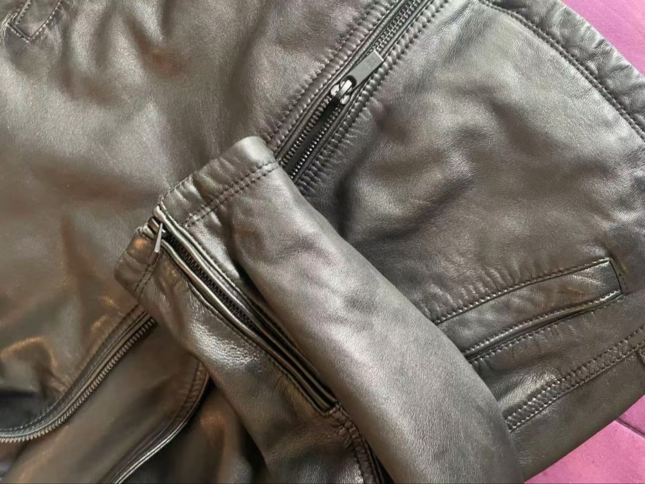 Casaco de Pele Massimo Dutti - Corte Elegante e Esbelto