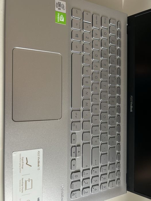 ASUS VivoBook X512JP