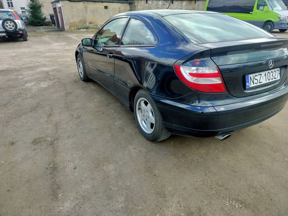 Sprzedam Mercedesa 203