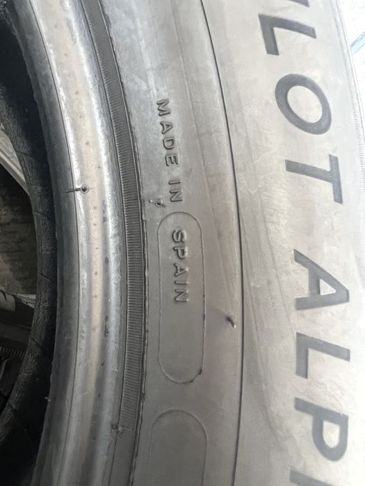 235/55/19 R19 Michelin Pilot Alpin 5 4шт