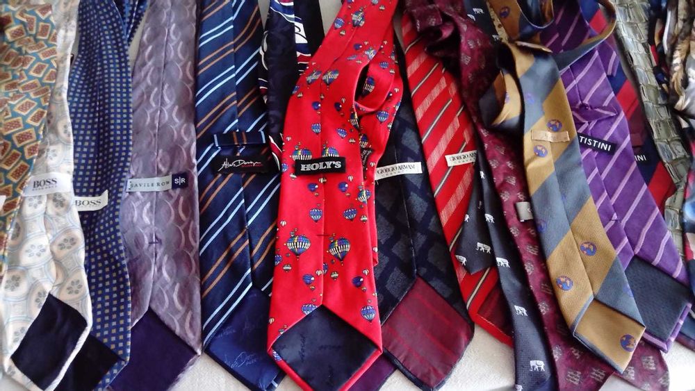 30 krawatow Vintage
